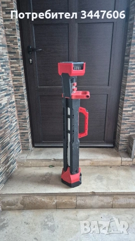 Milwaukee M18 SAL прожектор  