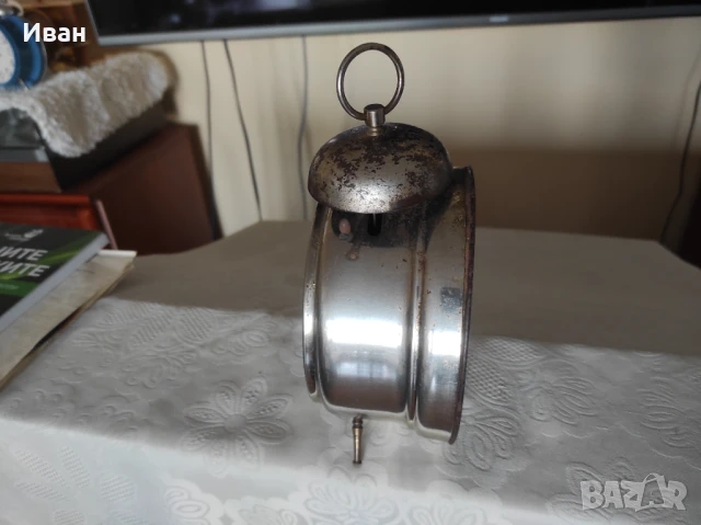 Механичен немски будилник Юнгханс, снимка 6 - Антикварни и старинни предмети - 51196949