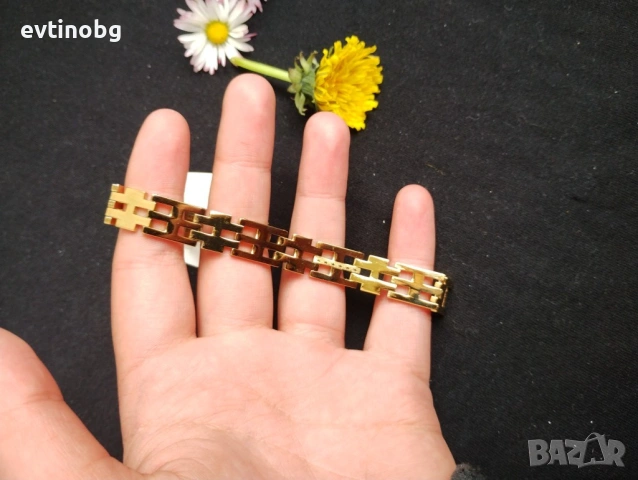 Златиста гривна подходяща за мъже и жени