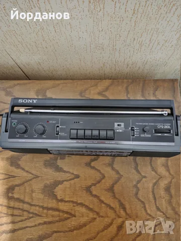 SONY CFS-210L радио касетофон, снимка 3 - Радиокасетофони, транзистори - 56475826
