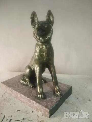 Статуетка белгийска овчарка