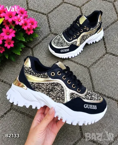 Маратонки Guess, снимка 2 - Маратонки - 55933087