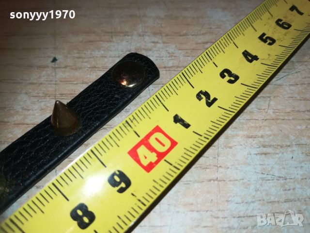 кожен нашииник с златни шипове-внос франция, снимка 7 - Колекции - 30315351