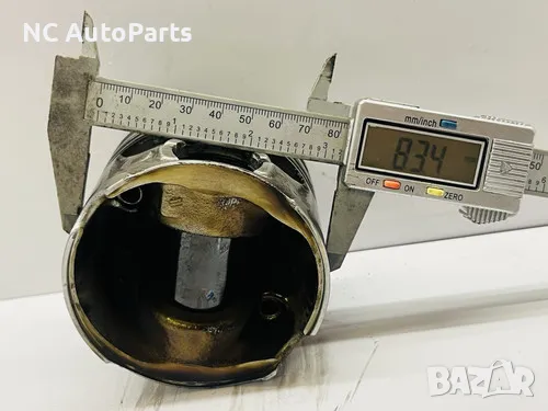 Бутало за БМВ BMW 2 series F46 216d 1.5 дизел B37C15A 834 BMW 2017, снимка 4 - Части - 49476699