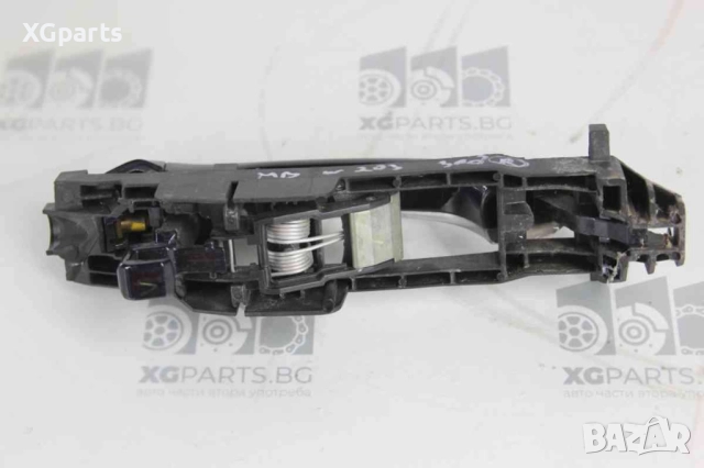 Дръжка задна дясна външна за Mercedes C-class W203 (2000-2007), снимка 2 - Части - 52207094