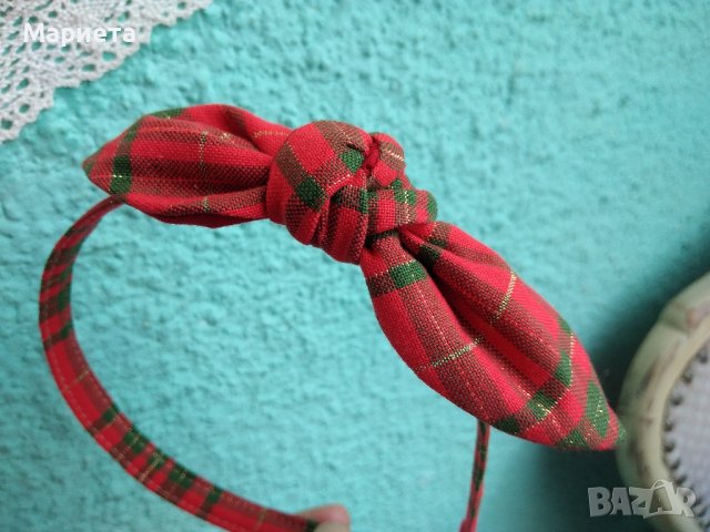 Диадема червено каре със златни нишки и зелено  Ръчна Изработка Диадема с панделка, снимка 2 - Аксесоари за коса - 42702325