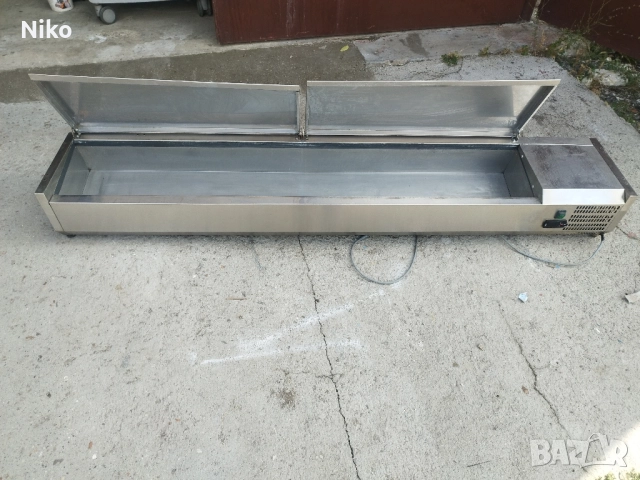 Салатен бар