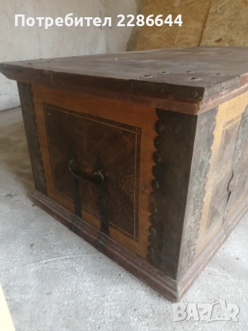 Красив стар сандък за реставрация, снимка 3 - Антикварни и старинни предмети - 51736952