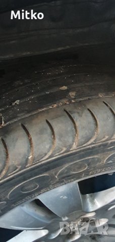 Джанта с гума Пежо 5008》 17" , снимка 3 - Гуми и джанти - 35651083