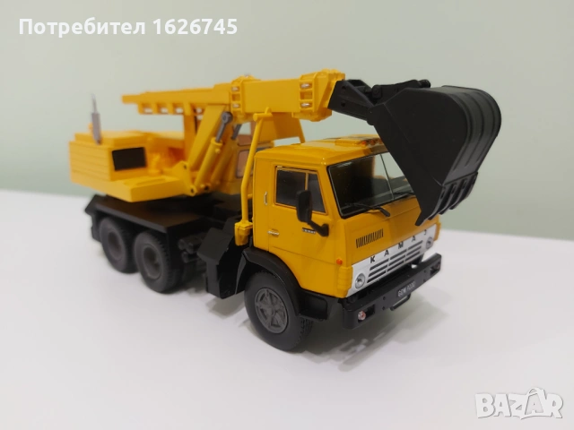 Камаз 1:43, снимка 3 - Колекции - 53146733