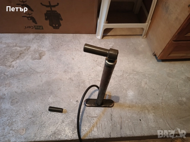 Продавам Стара помпа за автомобил или велосипед, снимка 3 - Аксесоари и консумативи - 51807052