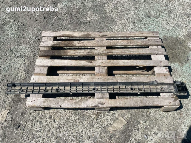 Подова лайсна Кора 1EA825530 Volkswagen ID.3 E11 pro, снимка 5 - Части - 50783431