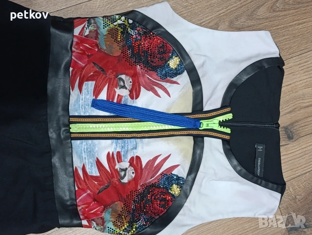 Рокля Dsquared2, S, снимка 8 - Рокли - 52956989