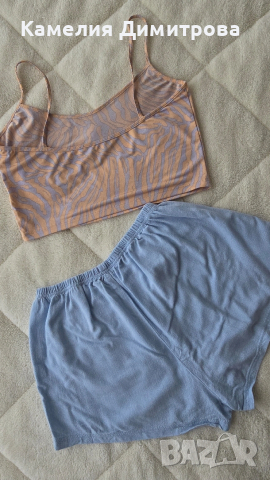 Тренди сет – къс топ + широки къси гащички, снимка 3 - Комплекти - 53301037