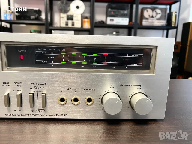 Касетен дек Hitachi, снимка 5 - Декове - 56272750