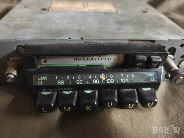 Продавам ретро радио Blaupunkt Frankfurt Radio L 1825676, снимка 7 - Радиокасетофони, транзистори - 55753901
