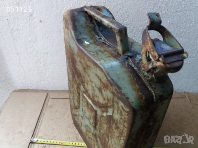 масивна военна туба за гориво - 10 литра , снимка 5 - Антикварни и старинни предмети - 35299133