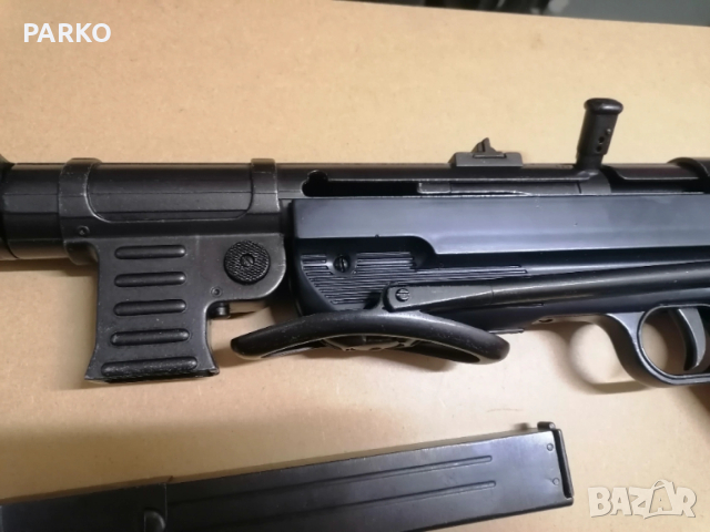 MP 40 Schmeisser , снимка 4 - Бойно оръжие - 53973165