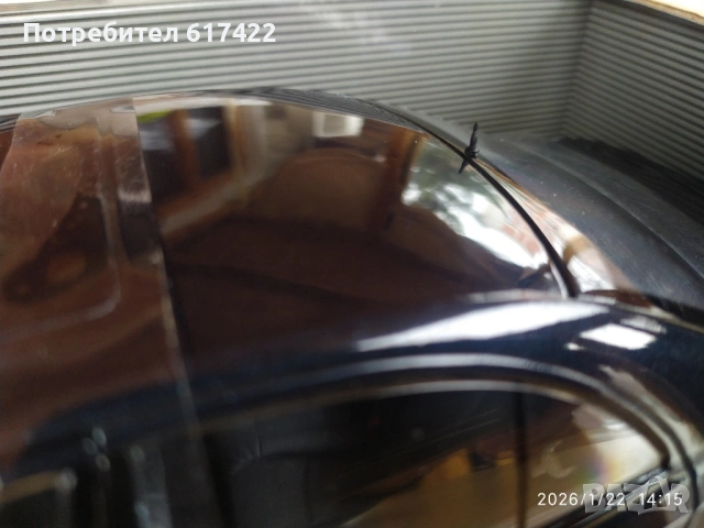 Метален модел на Mercedes Benz E-Klasse W211 E320 Kyosho, снимка 10 - Колекции - 53188656