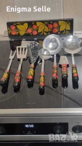 Винтидж руски съветски кухненски стенен комплект, ръчно рисуван, хохлома, СССР, 70-те години, рядък