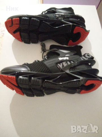 Спортни обувки