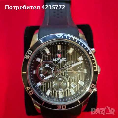 Спортен кварцов водоустойчив хронограф Reward. 