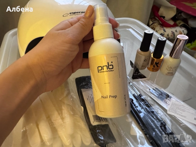 Лампа за маникюр и педикюр, снимка 8 - Педикюр и маникюр - 52737576