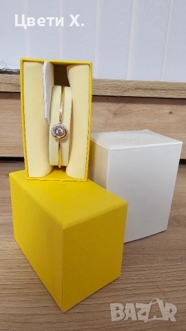 Дамска гривна Swarovski 