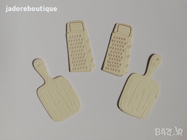 Елемент от бирен картон кухненска дъска и ренде 4 бр скрапбук рецептурник декорация , снимка 1