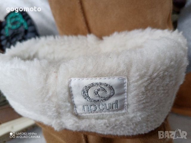 UGG® аналог,топли унисекс ботуши 36 - 37 Rip Curl® оригинал, 100% естествена кожа, снимка 2 - Дамски ботуши - 39309413