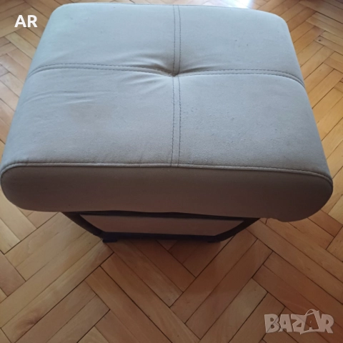 Ъглов диван с табуретка , снимка 10 - Дивани и мека мебел - 51544732