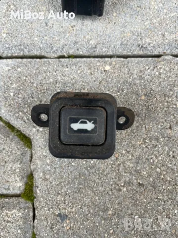 Копче багажник Хонда ЦРВ 2 Honda CR-V