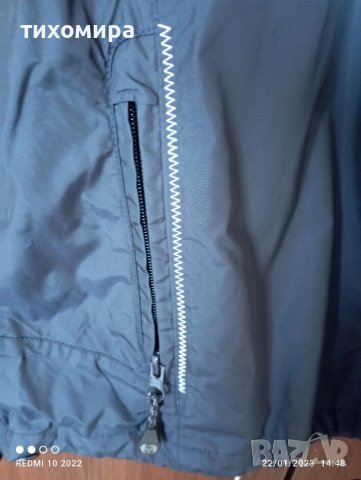 Яке тип ветровка на Sergio Tacchini, снимка 3 - Спортни екипи - 39392693