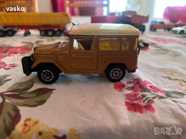 Френски Мажорет-Toyota,голям