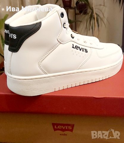 Високи кецове Levi's  39, снимка 4 - Кецове - 42614134