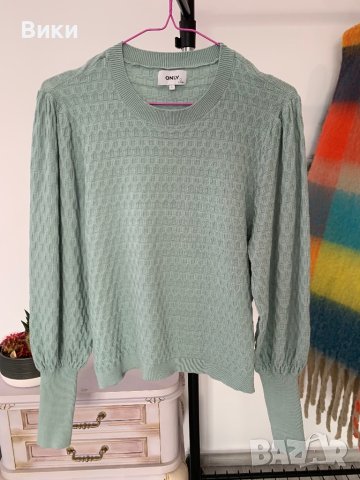 Пуловер цвят мента на Only в размер Л