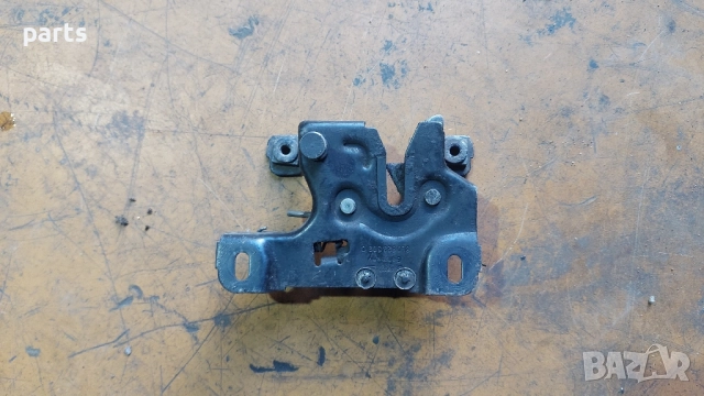 Ключалка Преден Капак Ауди А3 8L N:07234 (2) - 8L0823509C, снимка 3 - Части - 51638203