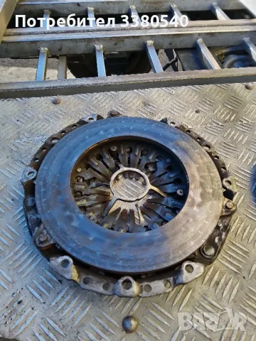 Феродов диск,Претискателен и Маховик комплект за BMW E 60 Дизел 2.5/177 кс. / 2005 година , снимка 2 - Части - 47596189