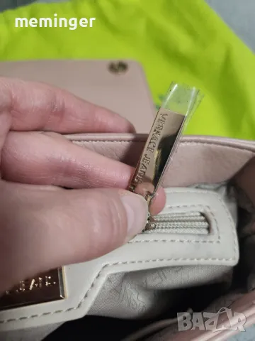 Дамска чанта versace, снимка 5 - Чанти - 49703363