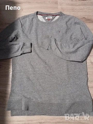 Спортна блуза Tommy Hilfiger, снимка 4 - Блузи с дълъг ръкав и пуловери - 56246554