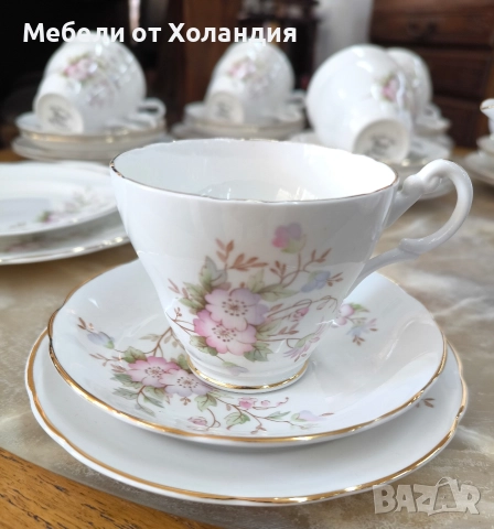 Сервиз за кафе/чай от костен порцелан Royal Stuart, снимка 7 - Сервизи - 52813819