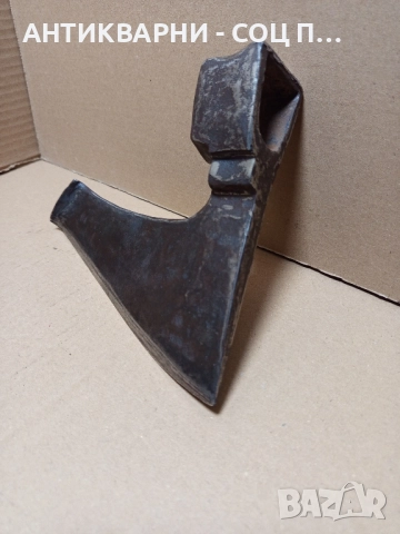 Соц Стара Ръчно Кована Брадва Кривица Номер 1., снимка 5 - Антикварни и старинни предмети - 52092471