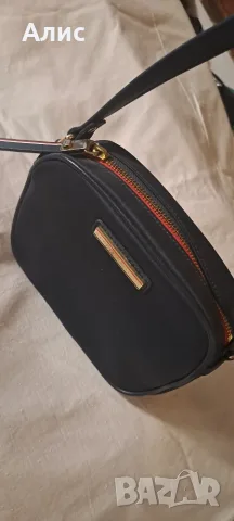 Оригинална чанта TOMMY HILFIGER, снимка 6 - Чанти - 55742838