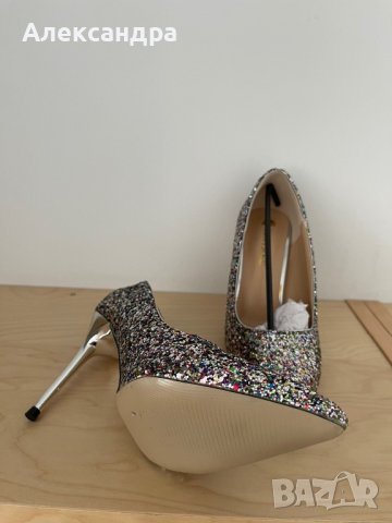 Впечатляващи бляскави обувки, снимка 3 - Дамски елегантни обувки - 37074853