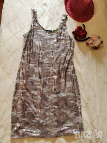 Три модела рокли с пайети, снимка 1