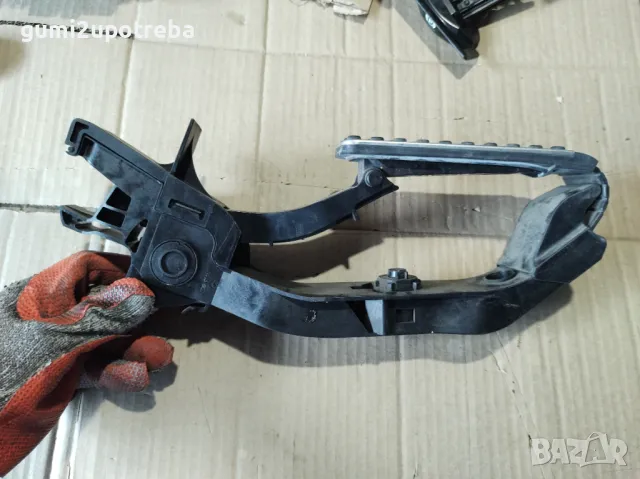 Газ Педал Mercedes E class W211 4Matic Avangarde, снимка 2 - Части - 48384556