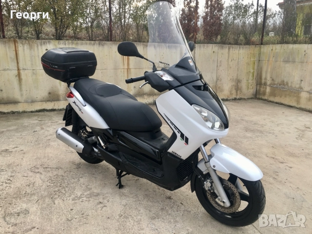 Yamaha X-Max 250, снимка 2 - Мотоциклети и мототехника - 52680045
