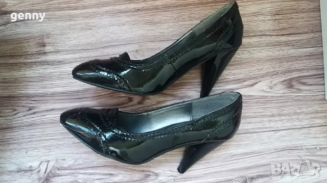 Намалена цена!Обувки на ток, кожа, отлични, снимка 2 - Дамски обувки на ток - 48518112