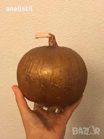 🧅 Декоративен златен лук – ръчна изработка | Лимитирана серия, снимка 2 - Декорация за дома - 53219944