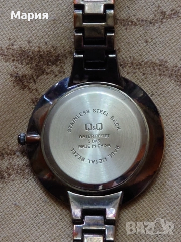 Дамски часовник Q&Q (за части), снимка 5 - Дамски - 51930511